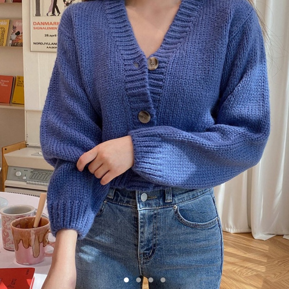 Blue cropped chunky cardigan